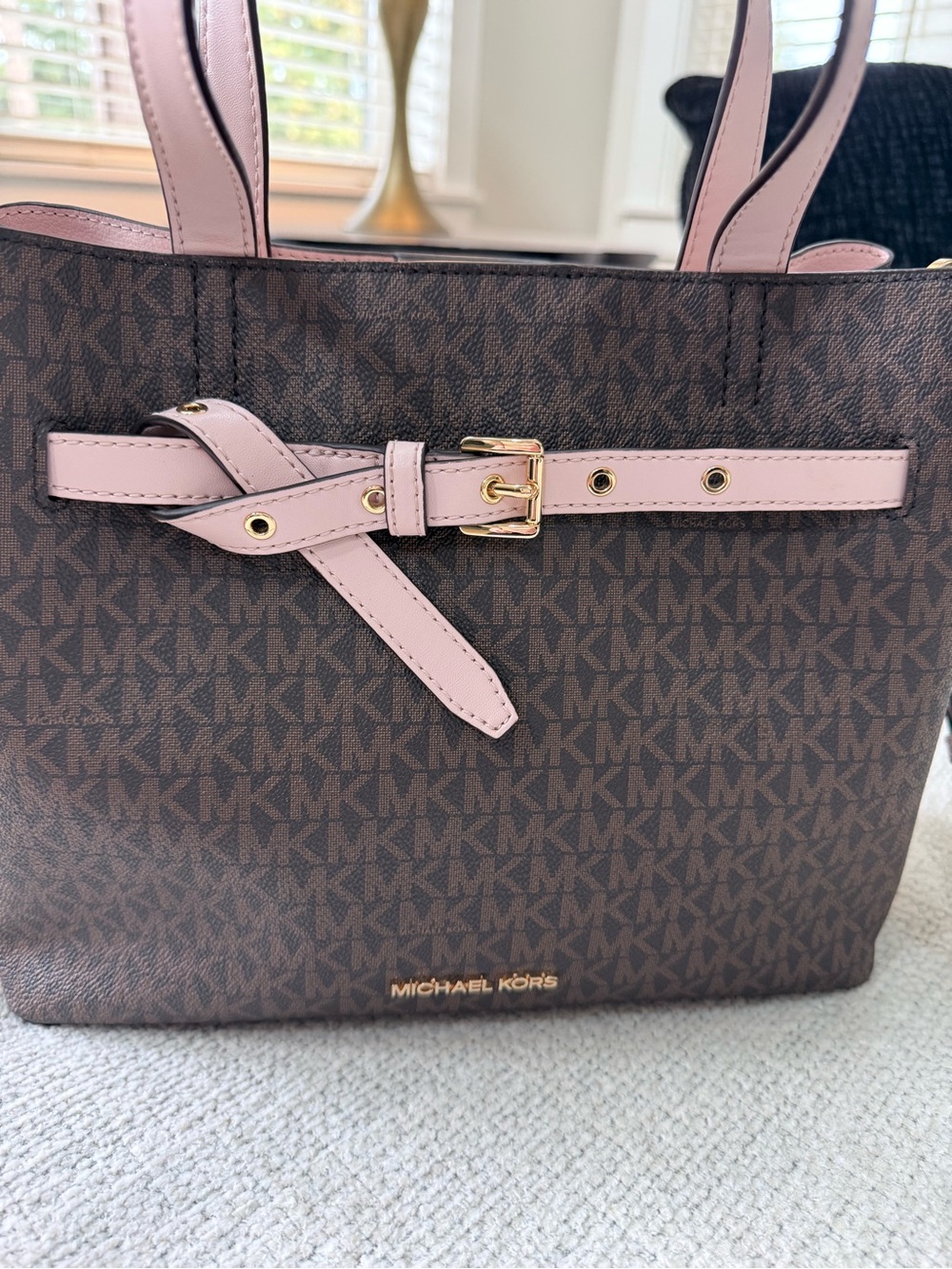 Michael Kors Emilia Satchel Bag in brown and powder blush - Picture 2 of 5